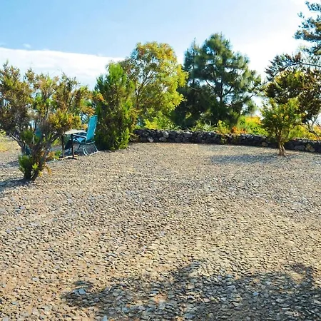 Finca In With Parking Vakantiehuis